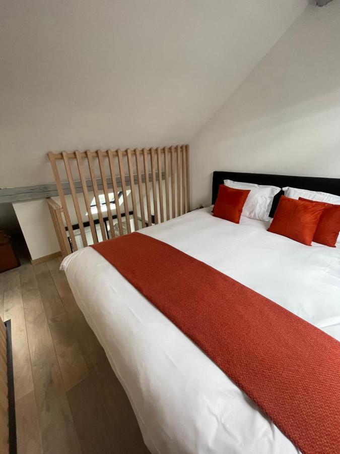 L'Enjambee Aparthotel Namur Eksteriør bilde