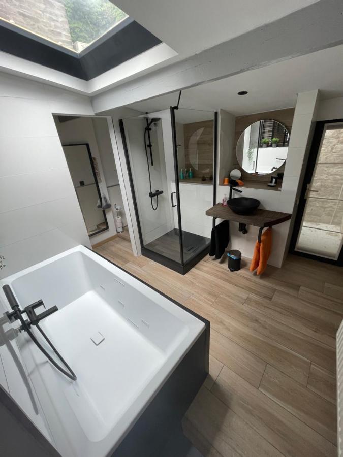 L'Enjambee Aparthotel Namur Eksteriør bilde